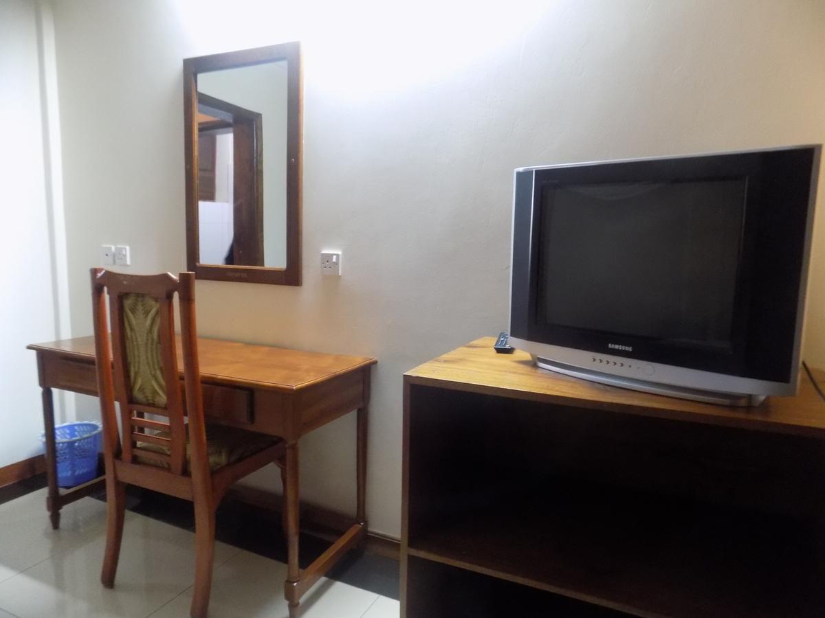 Kayegi Hotel Mbale Ngoại thất bức ảnh