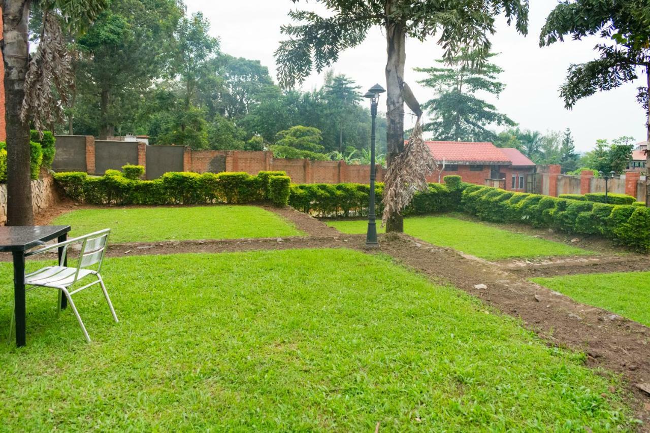 Kayegi Hotel Mbale Ngoại thất bức ảnh