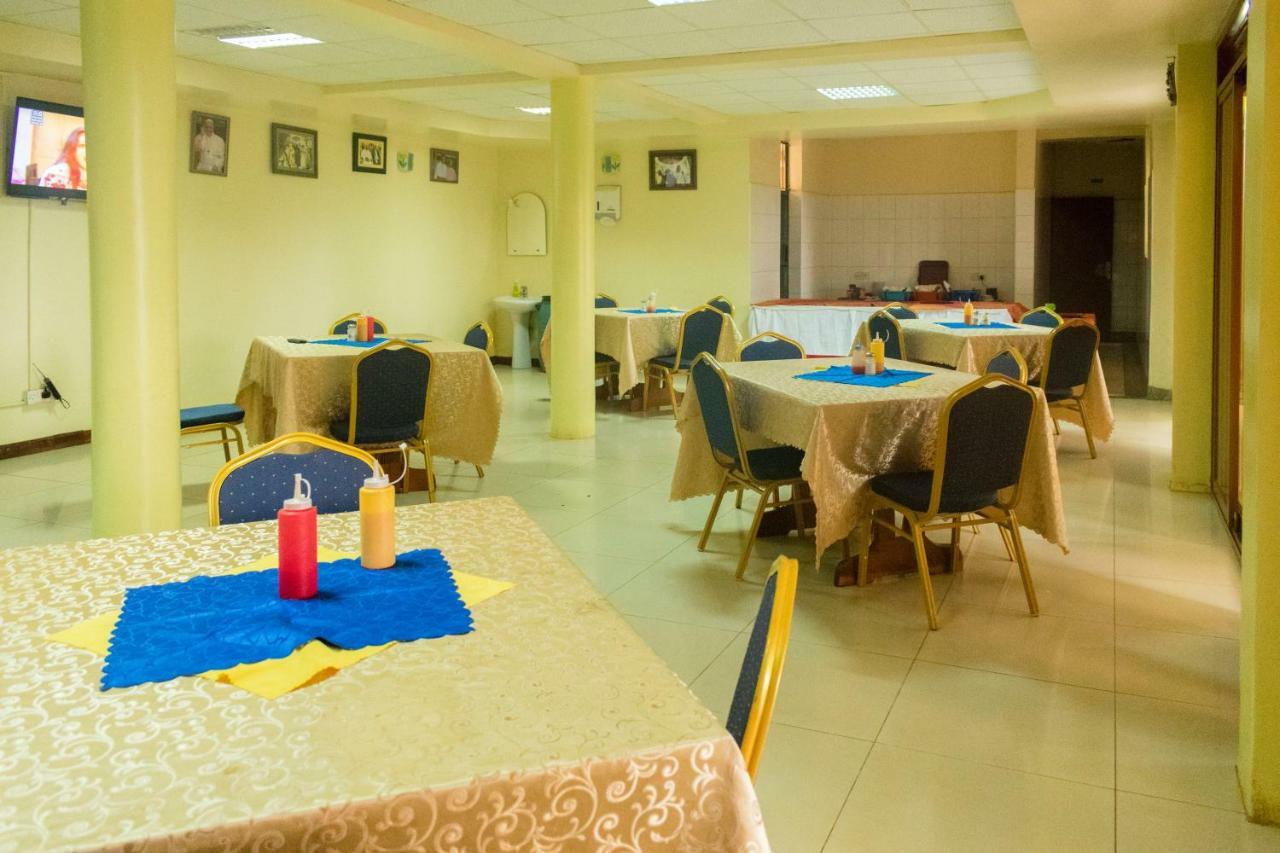 Kayegi Hotel Mbale Ngoại thất bức ảnh